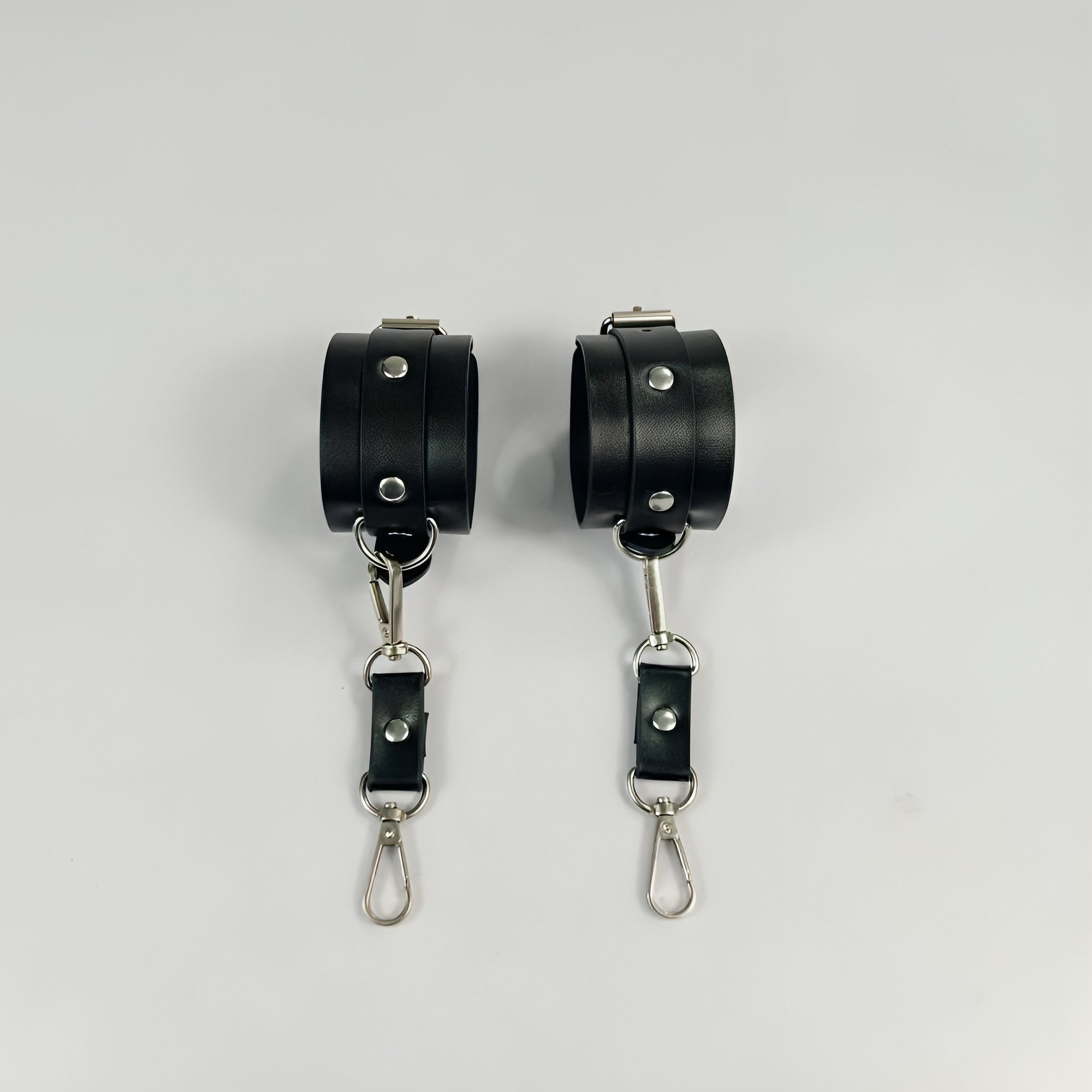 Handcuff Solid Premium Black